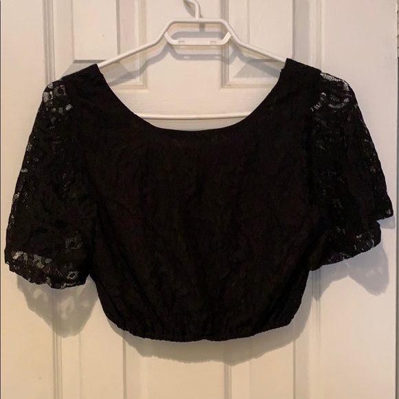 Cropped back lace blouse - Picture 1 of 4